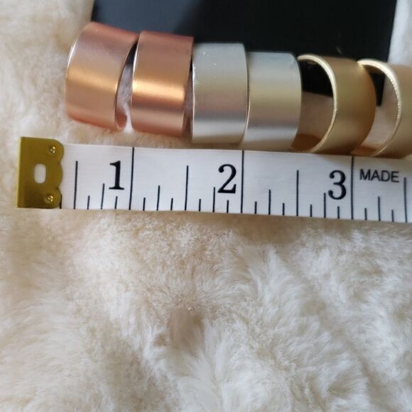 Thick hoops - Picture 3 of 4